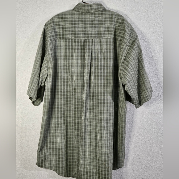 Arrow Office Wrinkle Free XLT Short-sleeve Plaid Shirt - Picture 2 of 5